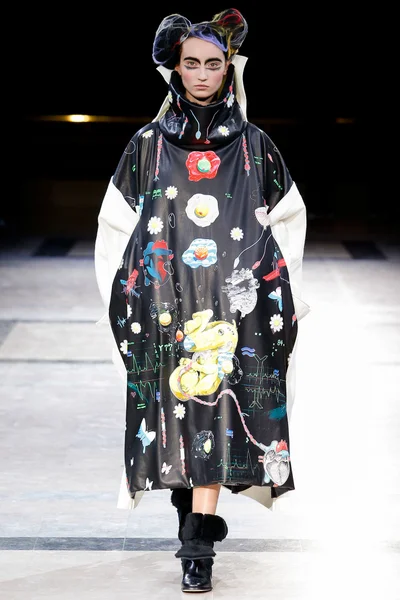 Look 42